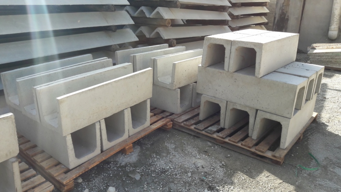 Canaletas e grelhas em concreto