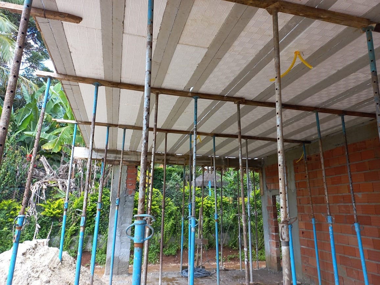 Laje protendida em obra