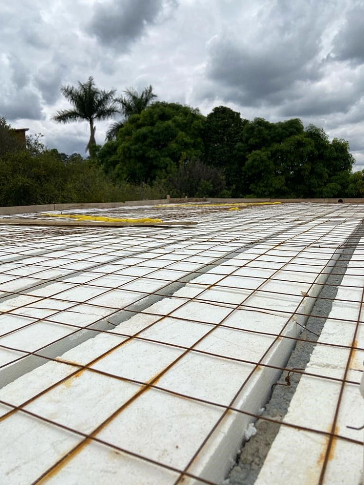 Laje protendida em obra
