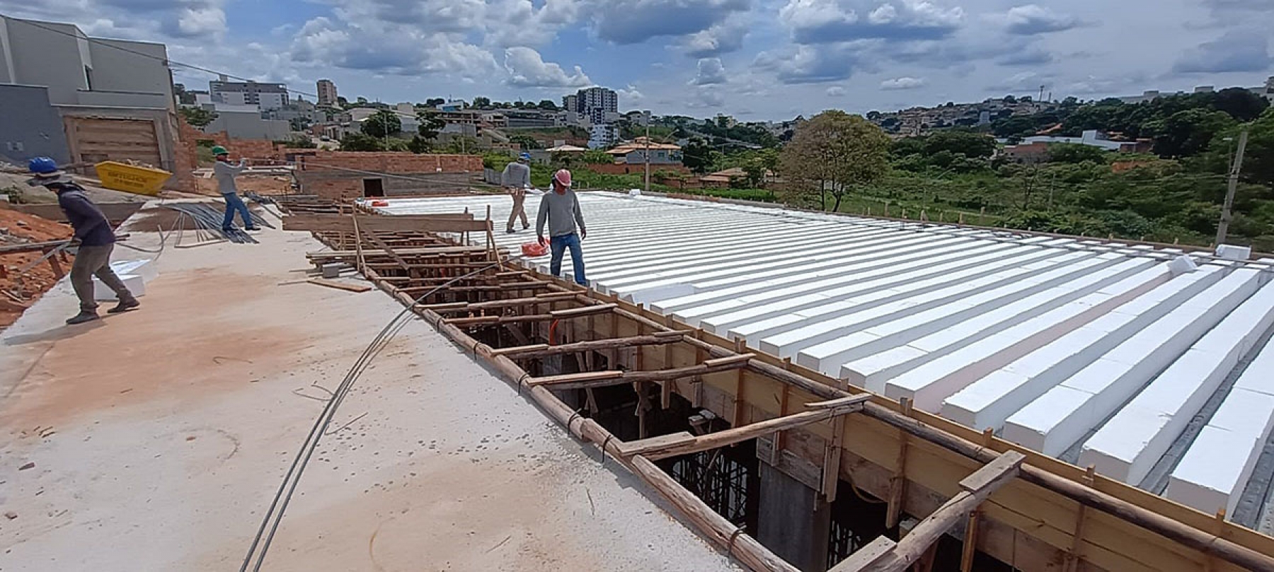 Laje protendida em obra