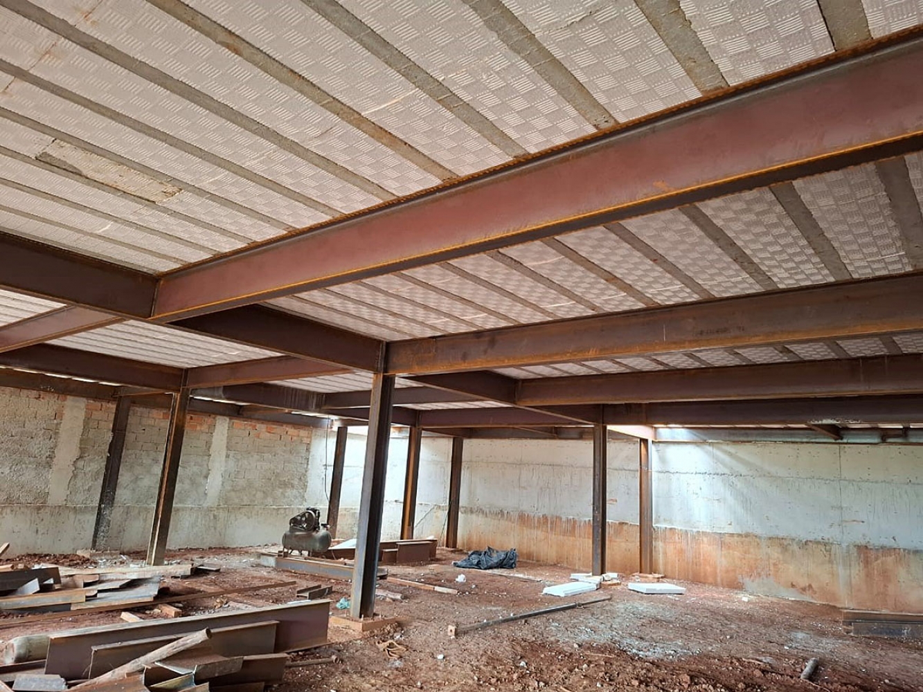 Laje protendida em obra