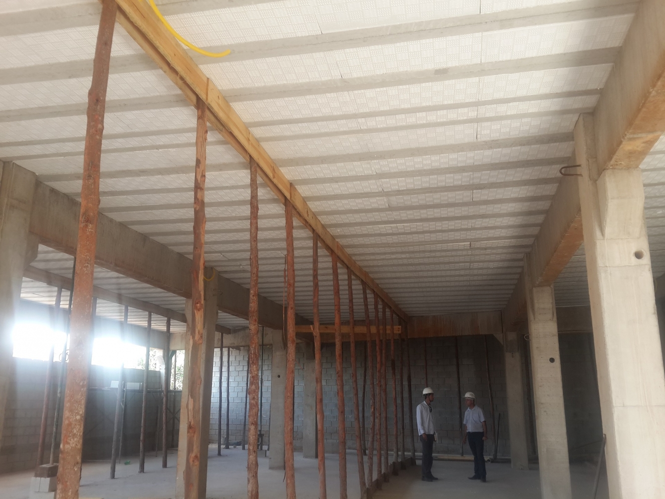 Laje protendida em obra